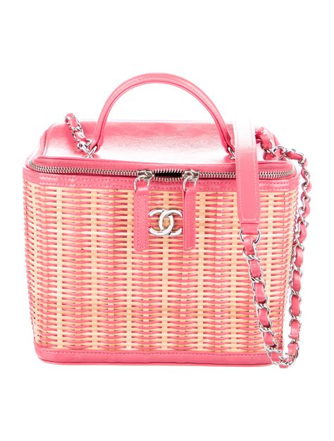 chanel small vanity case pink|Chanel vanity bag 2020.